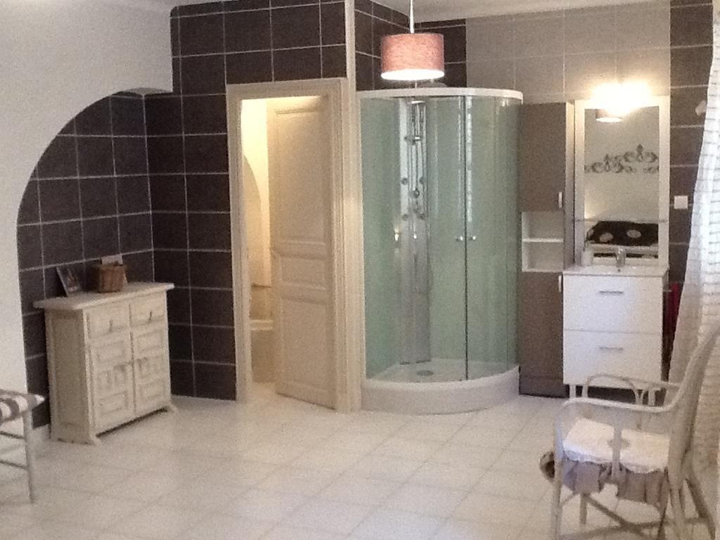 Le Presbytere Bed & Breakfast Ривзалт Стая снимка