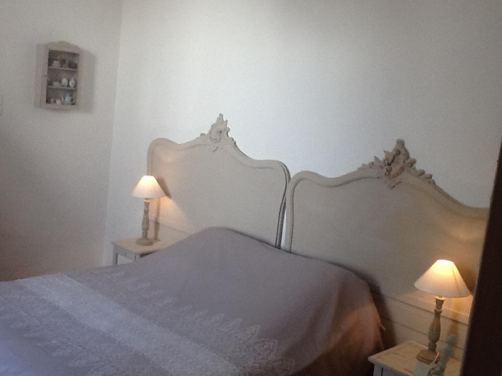Le Presbytere Bed & Breakfast Ривзалт Стая снимка